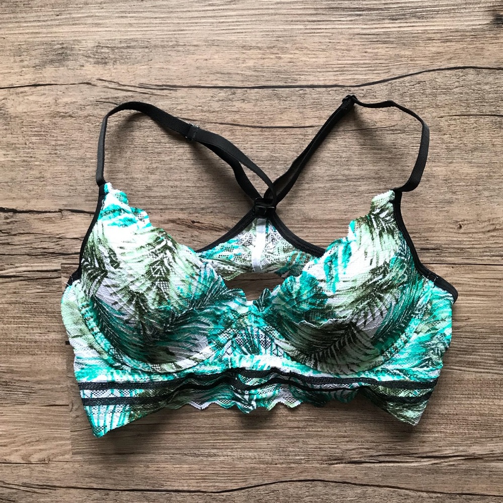 Victoria’s Secret Pink | Racerback Bralette
